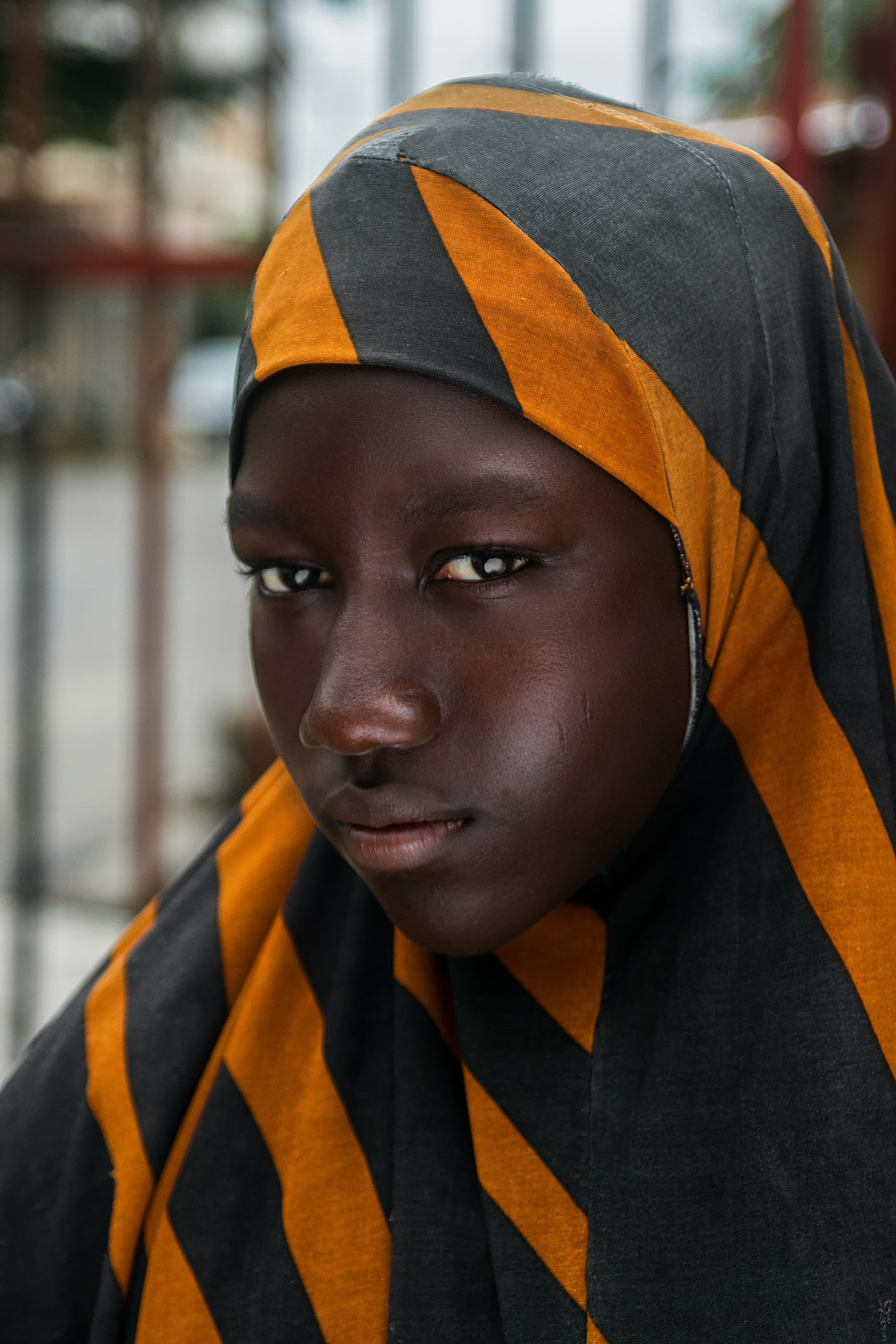 Help Amina walk again!
